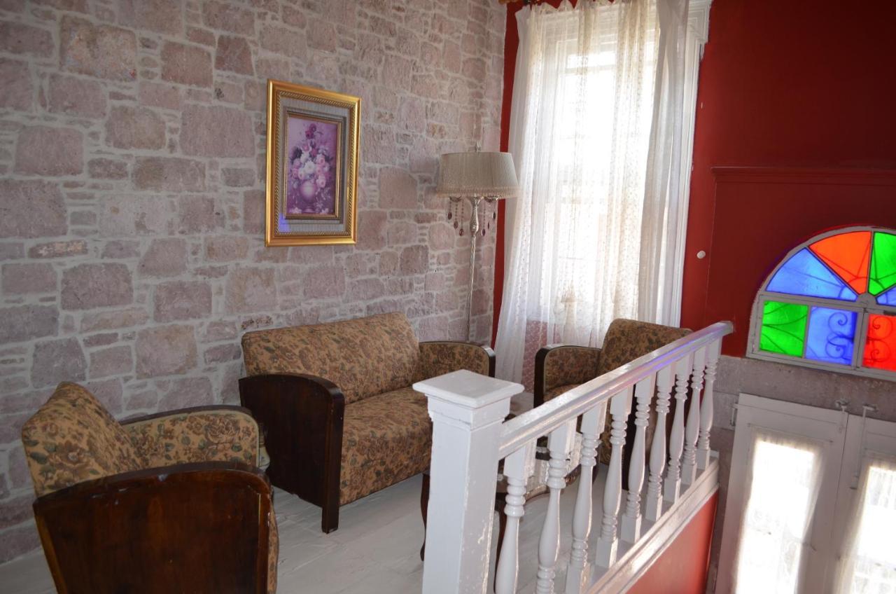 Cunda Adali Pansiyon Ayvalı Kültér fotó